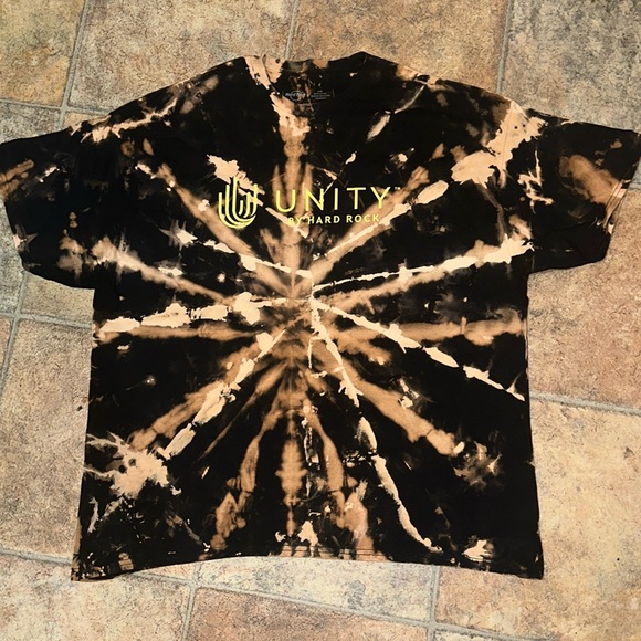 Unity XXL Tshirt by Hard Rock - Picture 1 of 4
